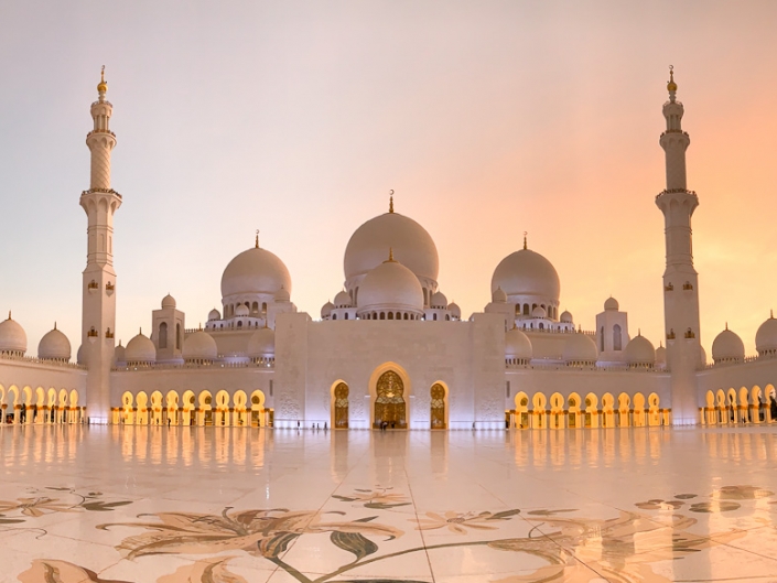 Abu Dhabi (أبو ظبي)